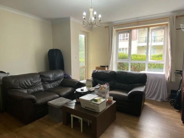 Apartment to rent in Bluebell, North Tipperary