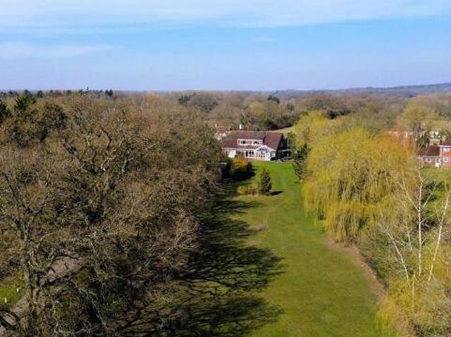 House for sale in Reading