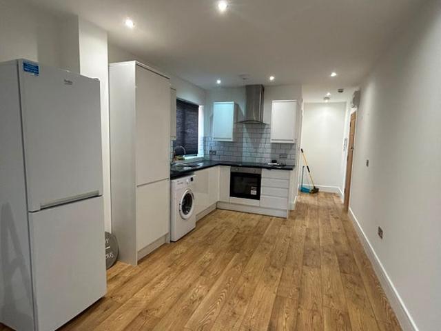 Apartment for rent in Higham Hill, Greater London