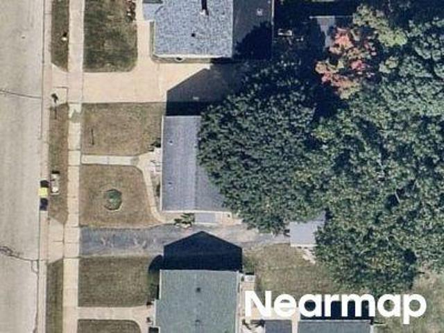 House for sale in Waukesha, Wisconsin