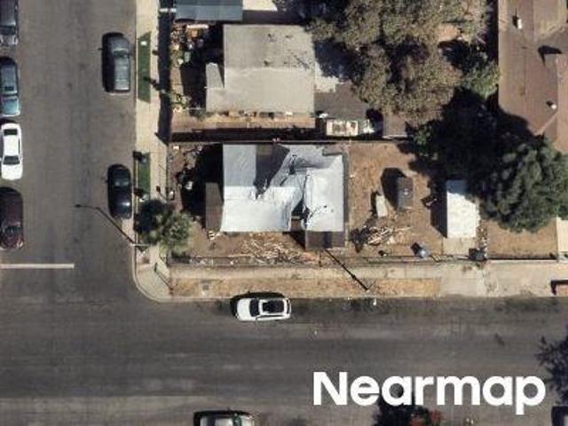 House for sale in Adams-Normandie, Los Angeles