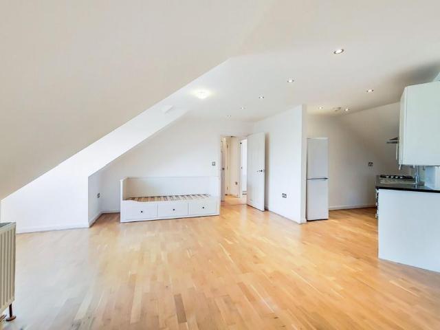 Apartment for rent in Greater London