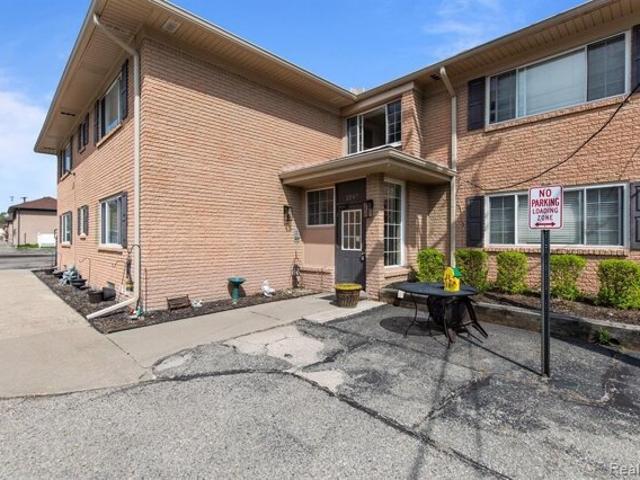 Condo for sale in Rochester Hills