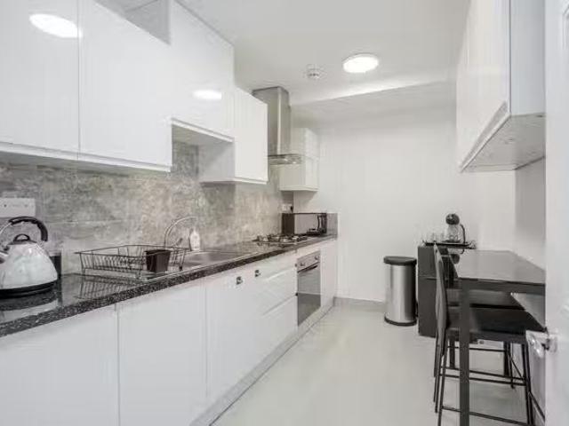 House for rent in Dollis Hill, Greater London