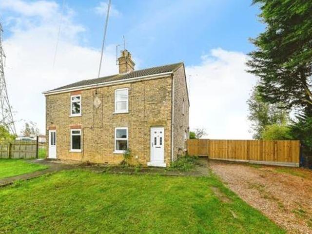 House for sale in Lyons, Greater London