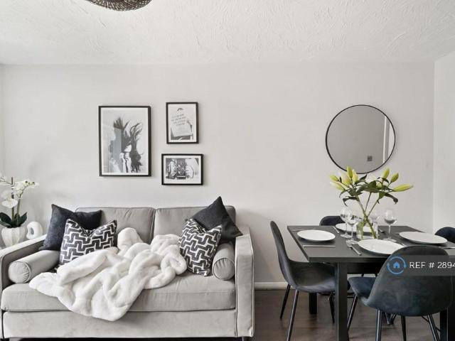 Apartment for rent in South Woodford, Greater London