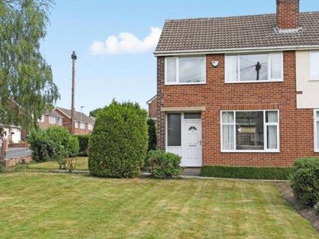 House for sale in Walton, West Yorkshire