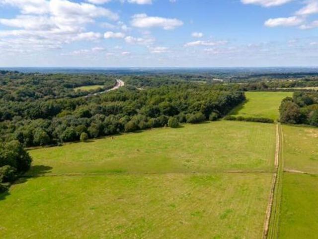 House for sale in Red Hill, Surrey