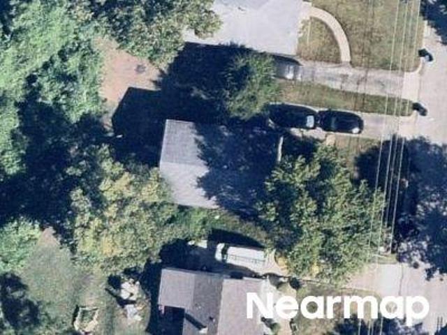 House for sale in Saint John, Missouri