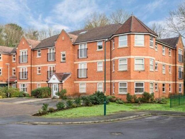 House for sale in Bushey