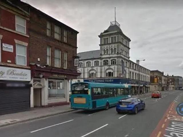 Apartment for rent in Calderstones