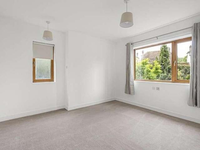 House for rent in Great Amwell, East Hertfordshire