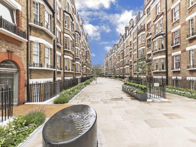 Apartment for rent in Chelsea, Greater London