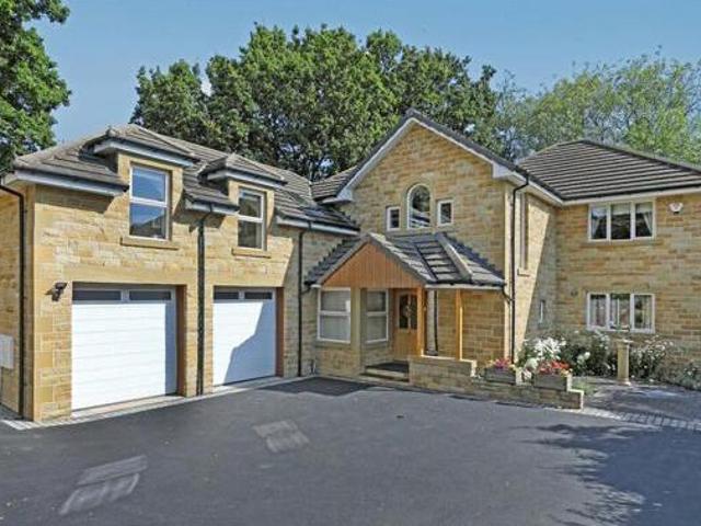 House for sale in Walton, West Yorkshire