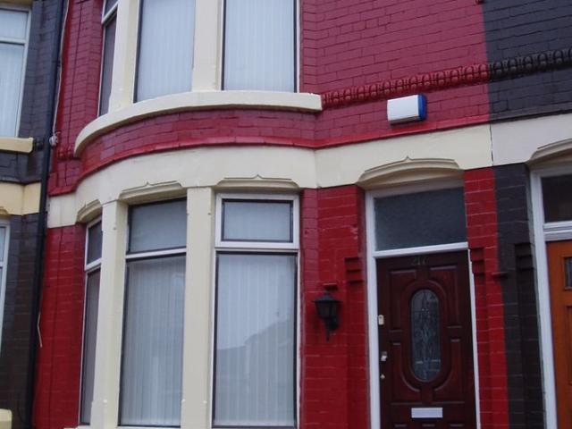 House for rent in Calderstones