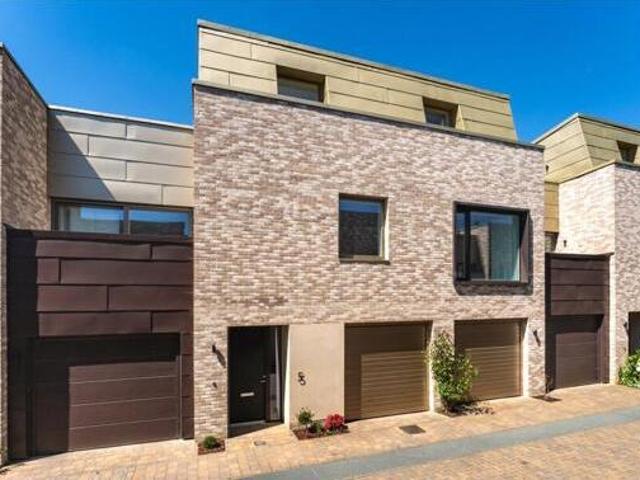 House for sale in Arbury, Cambridgeshire