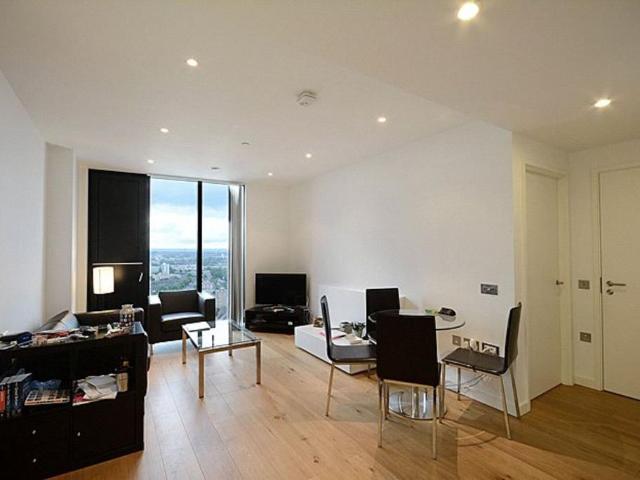 Apartment for rent in Elephant and Castle, Greater London