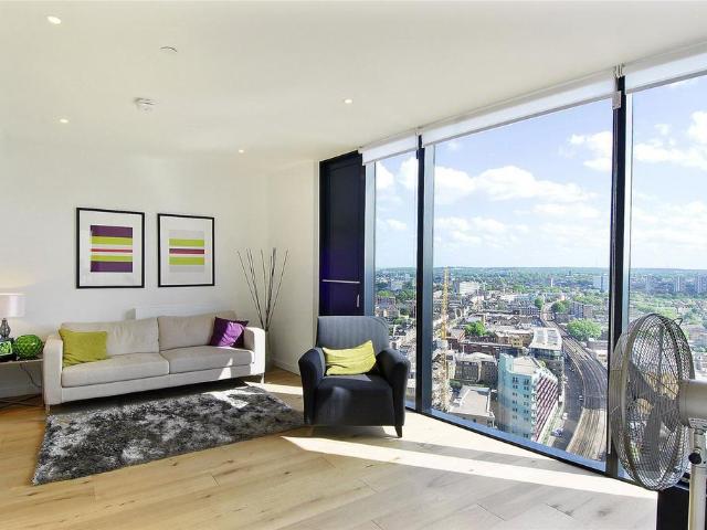 Apartment for rent in Elephant and Castle, Greater London