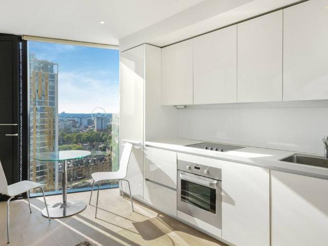 Studio for rent in Elephant and Castle, Greater London