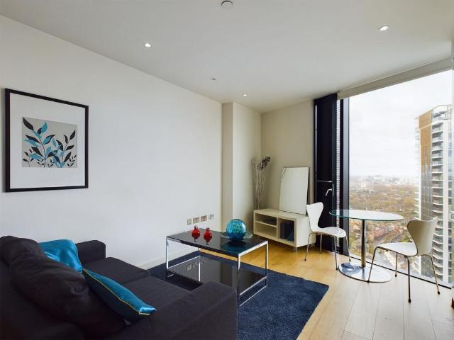 Apartment for rent in Elephant and Castle, Greater London
