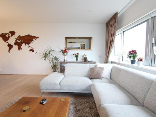 Appartement te huur in Zuid, Amsterdam