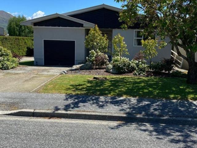 House for rent in Otakou