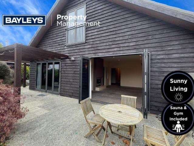 House for rent in Otakou