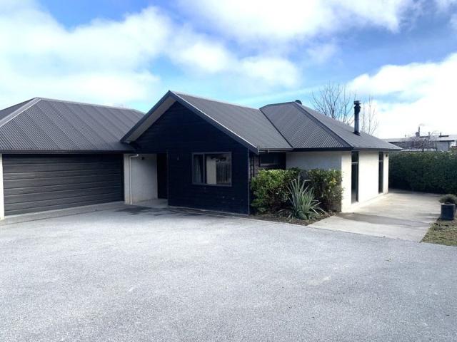 House for rent in Otakou