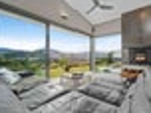 House for sale in Otakou