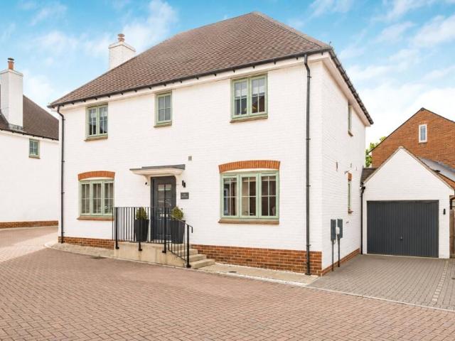 House for rent in Westborough, Surrey