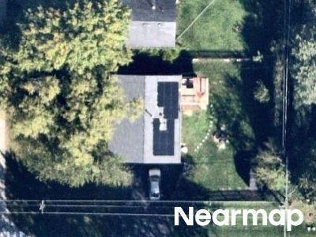 House for sale in Mchenry, Illinois