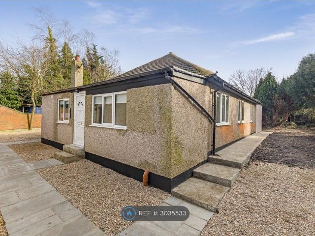 Studio for rent in Beddington, Greater London