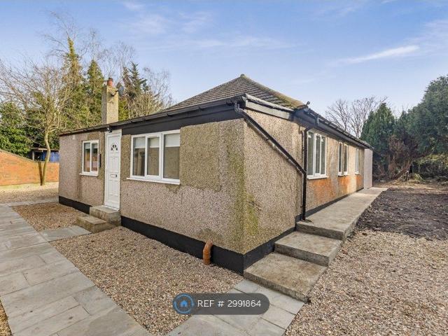 Studio for rent in Beddington, Greater London
