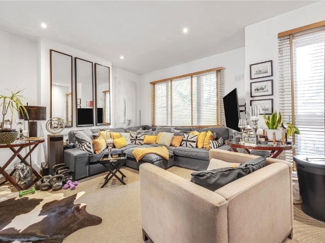 Apartment for rent in London Borough of Hammersmith and Fulham, Greater London
