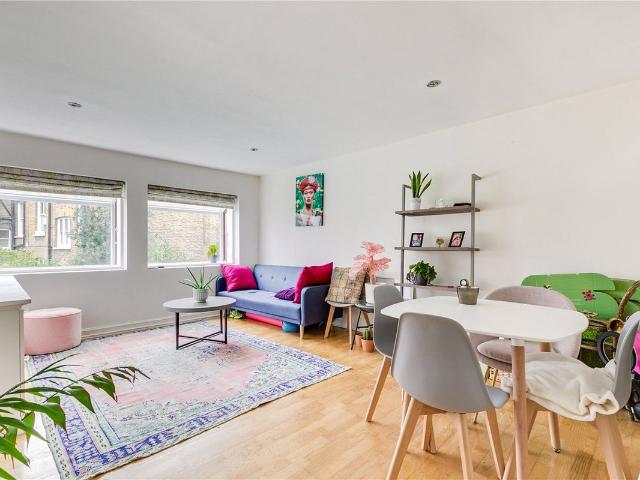 Apartment for rent in Fulham, Greater London