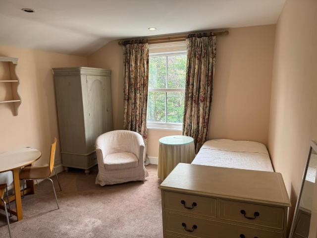 Studio for rent in Fulham, Greater London
