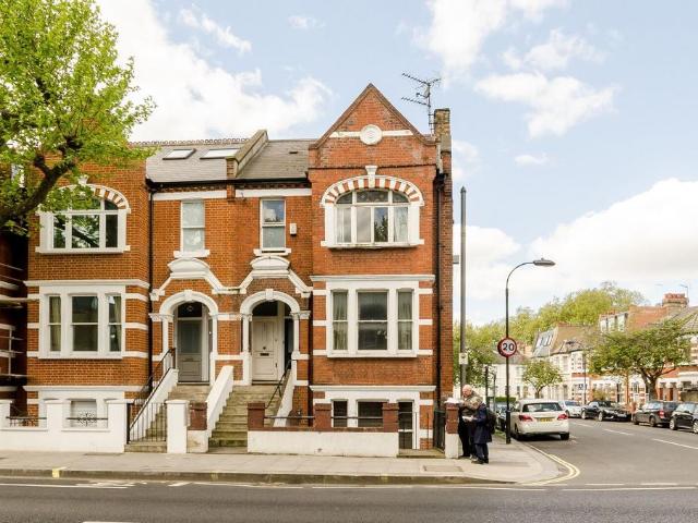 House for rent in Fulham, Sands End