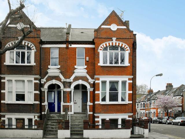 House for rent in Fulham, Sands End