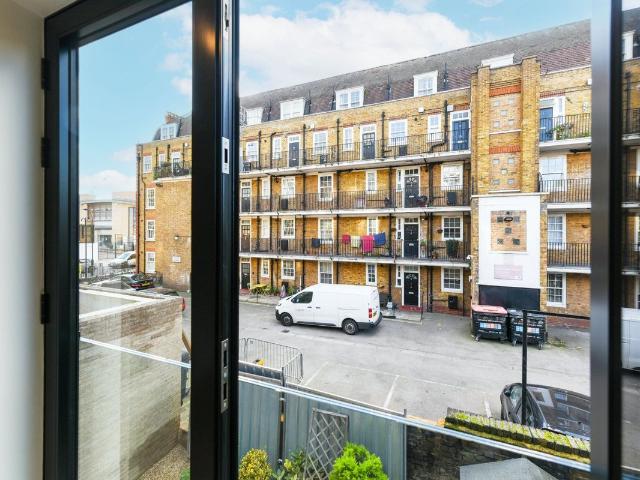 Apartment for rent in Fulham, Greater London