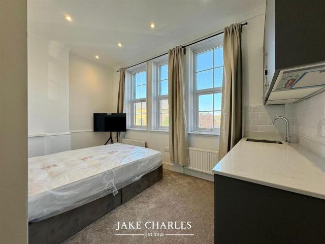 Studio for rent in Wandsworth, Greater London