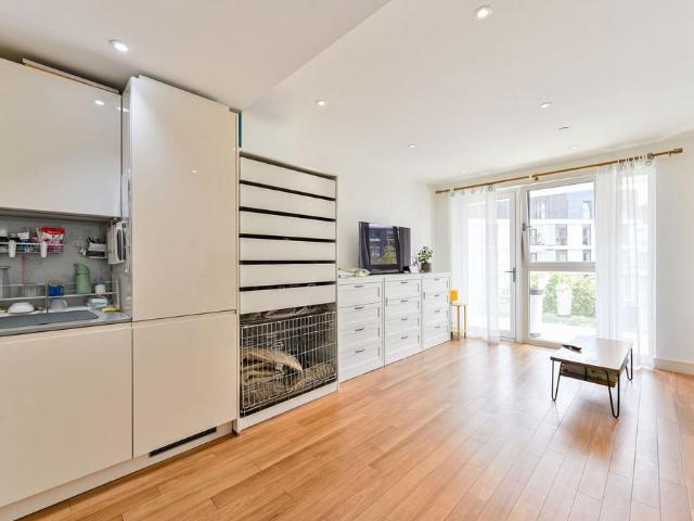 Apartment for rent in Vauxhall, Greater London