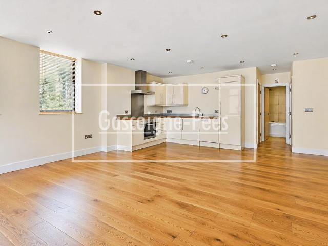 Apartment for rent in London Borough of Lambeth, Greater London