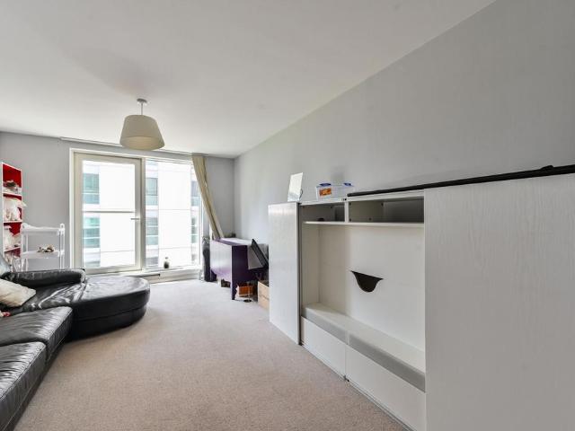 Apartment for rent in Vauxhall, Greater London