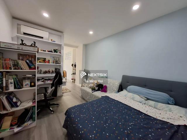 Residential House for sale in Petaling, Subang Jaya