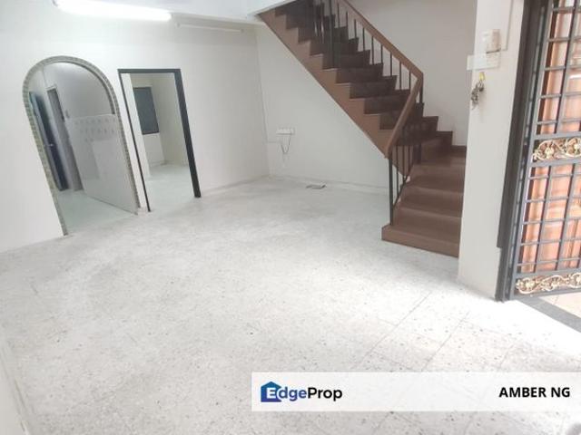 House for sale in Country Heights Damansara, Kuala Lumpur