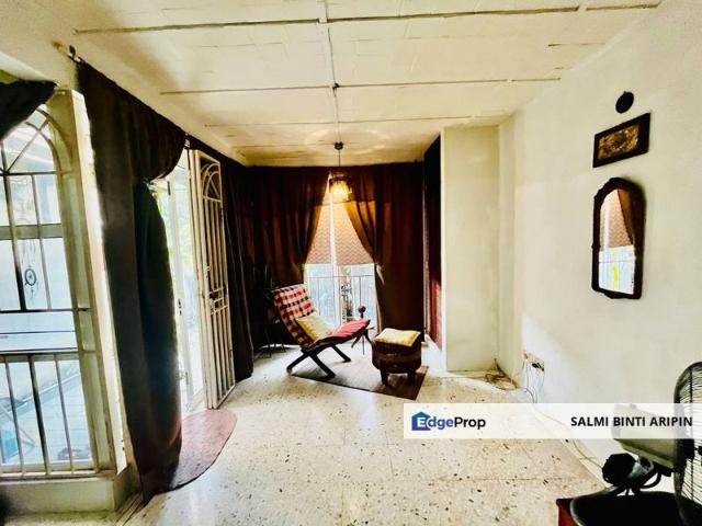 House for sale in Country Heights Damansara, Kuala Lumpur