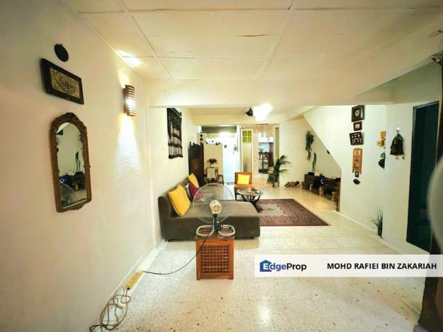 House for sale in Country Heights Damansara, Kuala Lumpur