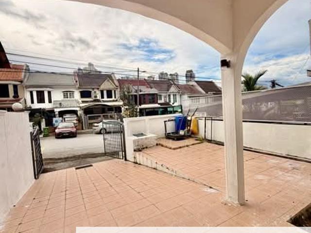 House for sale in Country Heights Damansara, Kuala Lumpur