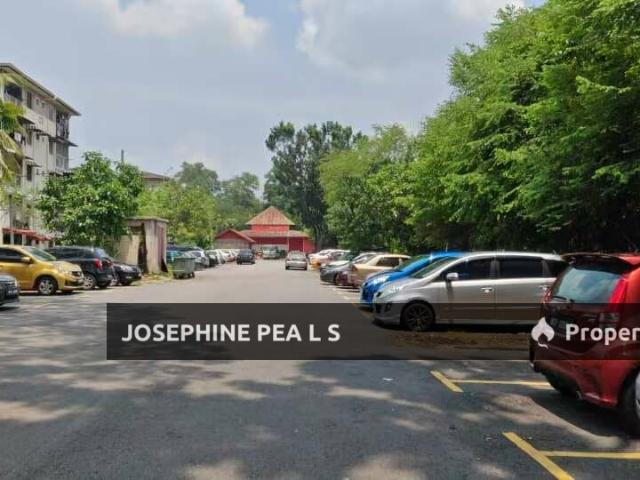 Flat for sale in Country Heights Damansara, Kuala Lumpur