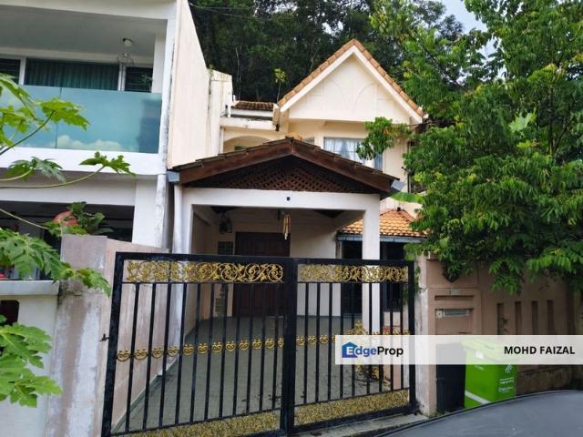 House for sale in Country Heights Damansara, Kuala Lumpur